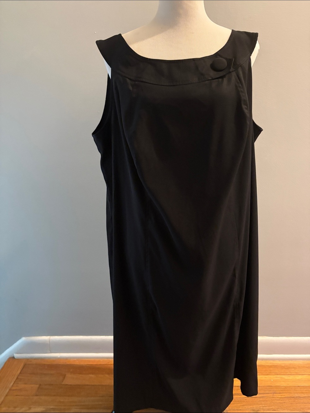 Dress Barn Black Sleeveless Midi Shift Dress with Button Detail